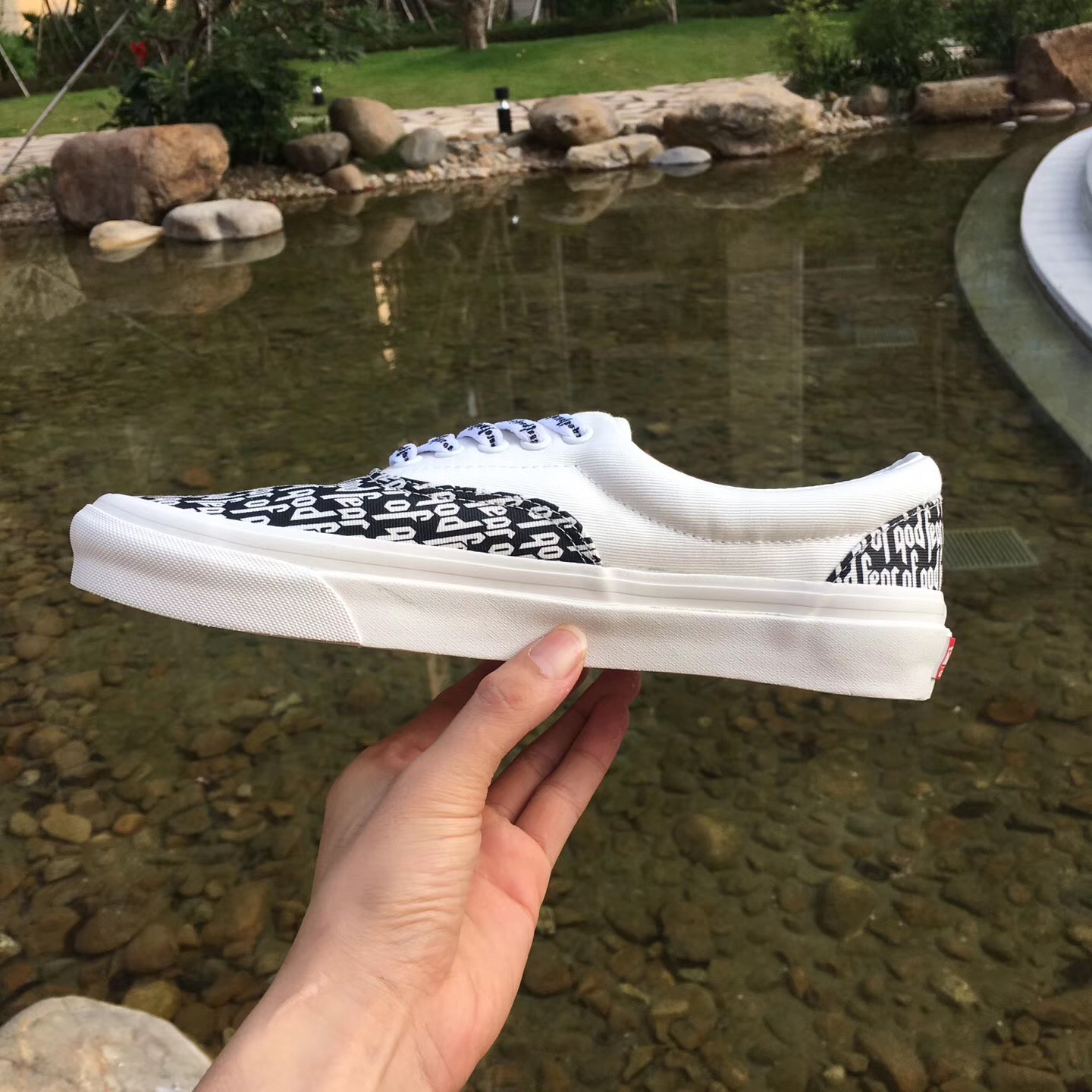 Authentic Vans 7